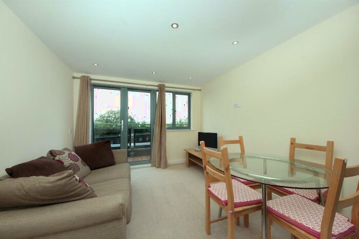 1 Bedroom Flat To Rent In Lapis Close, NW10