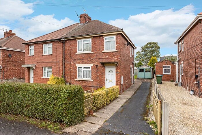 3 Bedroom Semi-Detached House For Sale In Buttle Lane, Snaith, Goole, Yorkshire, DN14