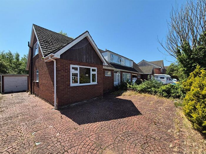 3 Bedroom Semi-Detached Bungalow For Sale In Grassington Road, Lytham St. Annes, FY8