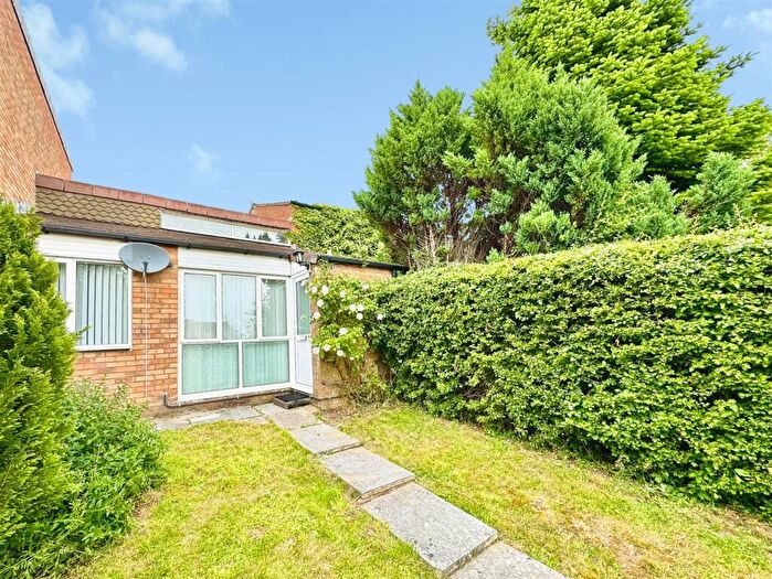 2 Bedroom Terraced Bungalow For Sale In Laburnam Way, Chepstow, NP16