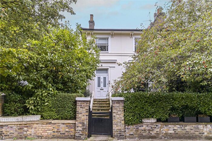 2 Bedroom Apartment To Rent In Clifton Hill, St. John's Wood, London, NW8