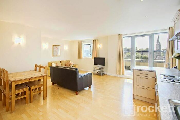 2 Bedroom Flat To Rent In Brunswick Court, Newcastle-Under-Lyme, ST5