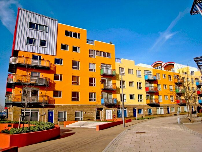 2 Bedroom Flat To Rent In Holly Court, Greenroof Way, Greenwich Peninsular, SE10