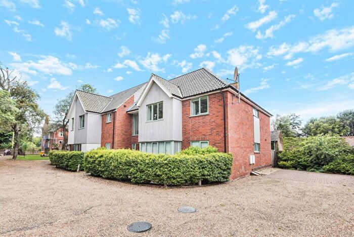 2 Bedroom Flat For Sale In Low Maintenance Apartment Near Wells Quay, NR23