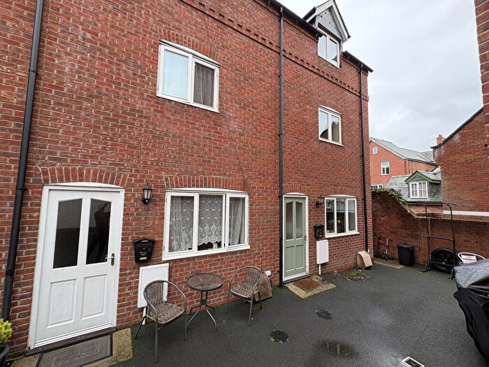 Terraced House To Rent In Suffolk Place, Burgess Street, Leominster, Herefordshire, HR6