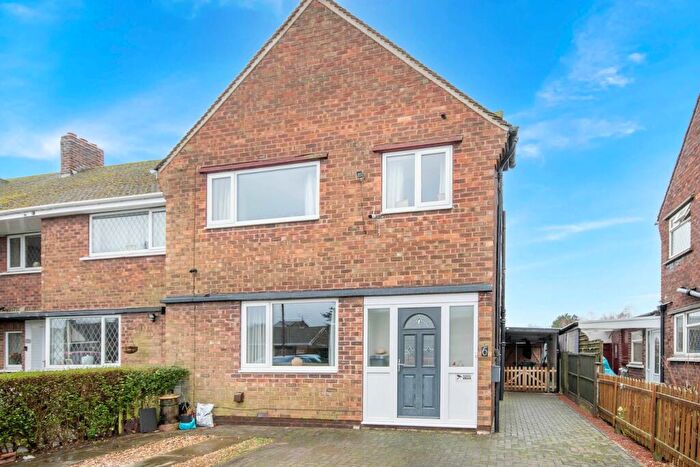 3 Bedroom End Of Terrace House For Sale In Priory Close, Mattersey, Doncaster, DN10