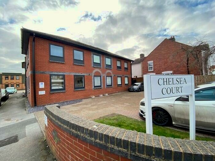 1 Bedroom Apartment To Rent In Desborough Park Road, High Wycombe, HP12