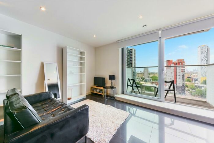 Studio To Rent In West Tower, Pan Peninsula, Canary Wharf, E14