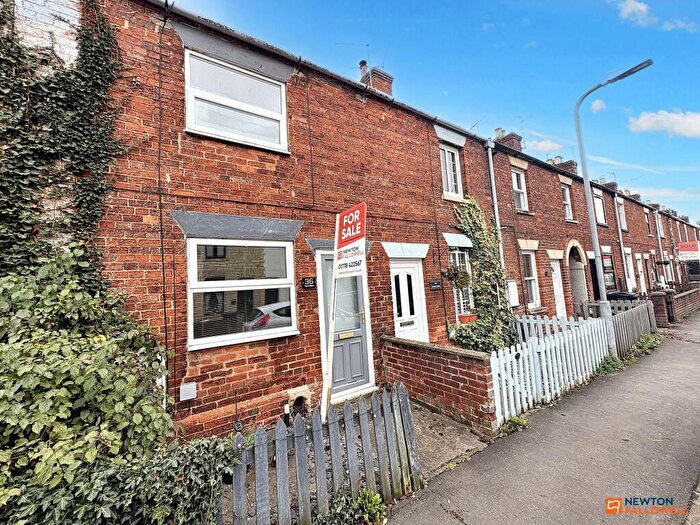 2 Bedroom Terraced House For Sale In Hereward Street, Bourne, PE10
