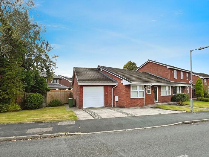 2 Bedroom Semi-Detached Bungalow To Rent In Glengarth Drive, Lostock, Bolton, BL1