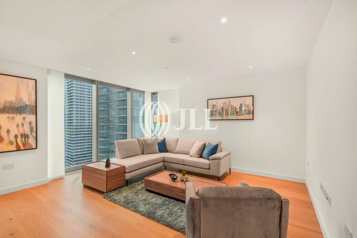 2 Bedroom Flat To Rent In Landmark Pinnacle, London, E14