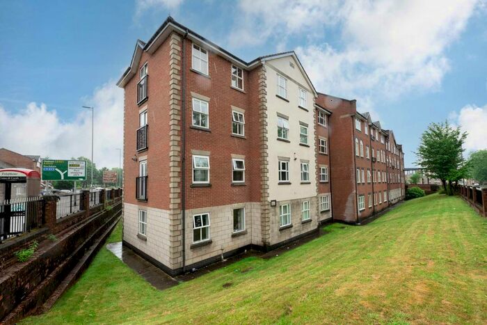 2 Bedroom Flat To Rent In St Davids Court, Sherbourne Street, Manchester, M8