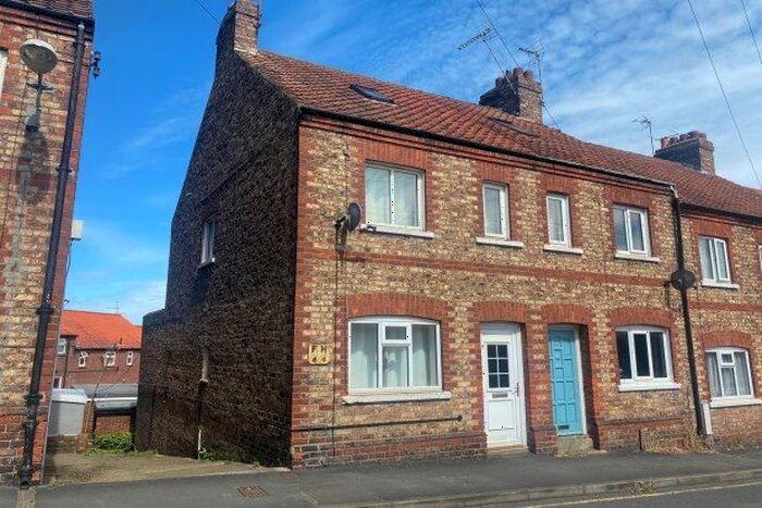 3 Bedroom End Of Terrace House To Rent In Wentworth Street, Malton, YO17