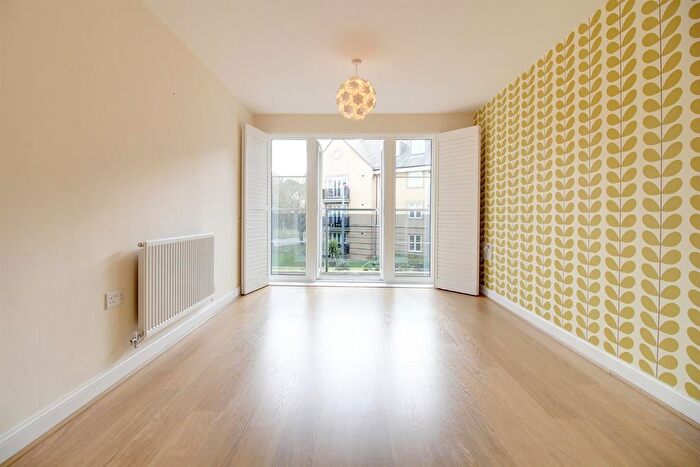 2 Bedroom Flat To Rent In Constables Way, Hertford, SG13