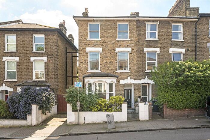 3 Bedroom Apartment For Sale In Drakefell Road, Brockley, SE4