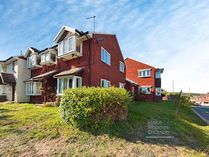 3 Bedroom Apartment For Sale In Carisbrooke High Street, Newport, Isle Of Wight, PO30