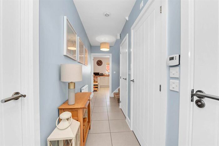 4 Bedroom Detached House For Sale In Myrtlewood Road, Bury St. Edmunds, IP32
