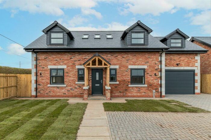 4 Bedroom Detached House For Sale In Portebello Close, Stannington, Morpeth, NE61