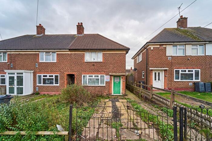3 Bedroom End Of Terrace House For Sale In Kelynmead Road, Kitts Green, Birmingham, B33