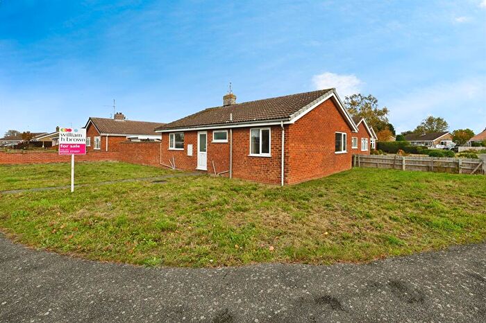 2 Bedroom Detached Bungalow For Sale In Robin Kerkham Way, Clenchwarton, King's Lynn, PE34