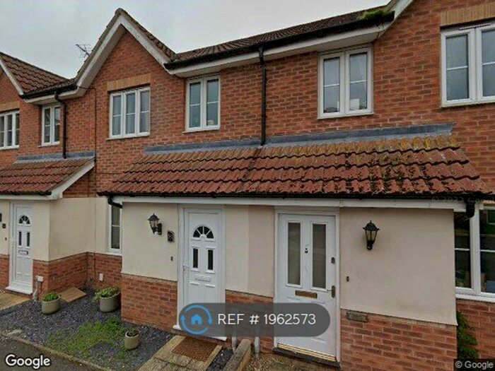 3 Bedroom Terraced House To Rent In Greenwich Avenue, Holbeach, Spalding, PE12