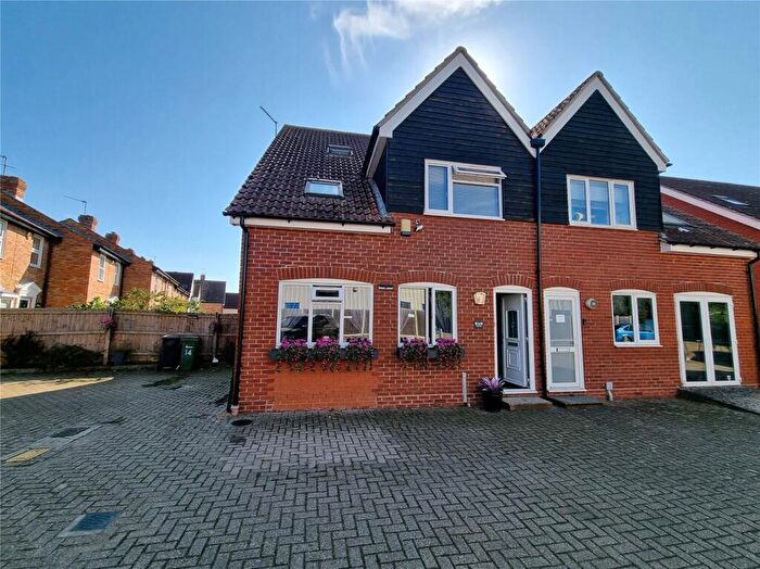 5 Bedroom Semi-Detached House For Sale In Priors Way, Coggeshall, Colchester, Essex, CO6