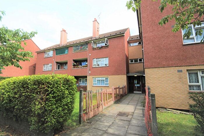 2 Bedroom Flat To Rent In Prospect Hill, London, E17