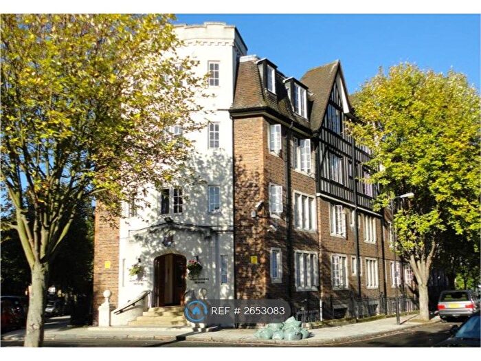 2 Bedroom Flat To Rent In Hillsborough Court, London, NW6