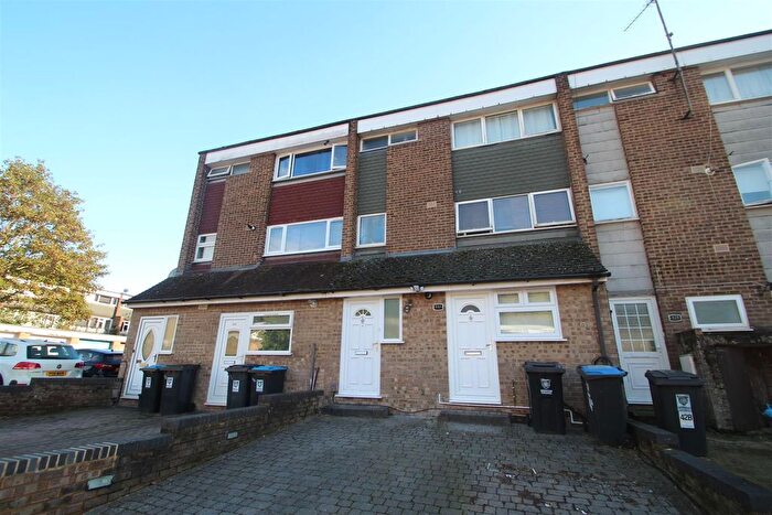 1 Bedroom Flat To Rent In Wharfedale, Hemel Hempstead, HP2