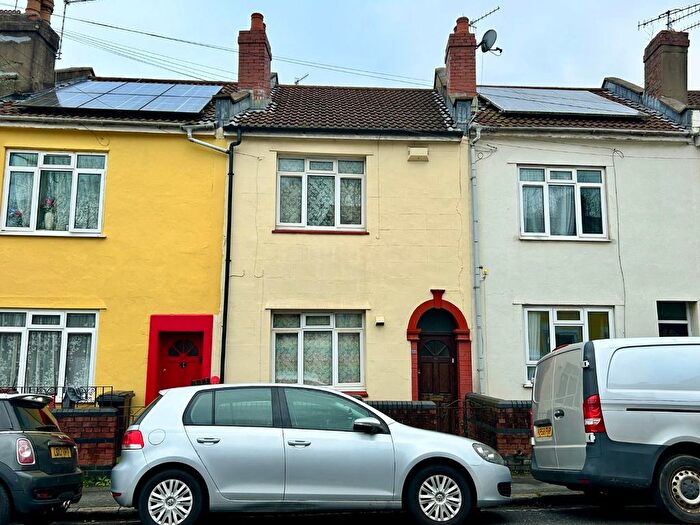 2 Bedroom Property For Sale In Chelsea Road, Bristol, BS5