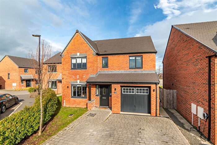 4 Bedroom Detached House For Sale In Paddock Lane, Moorfields, NE12