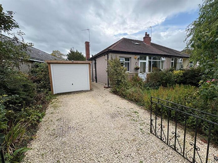 2 Bedroom Semi-Detached Bungalow For Sale In Old Road, Thornton, Bradford, BD13