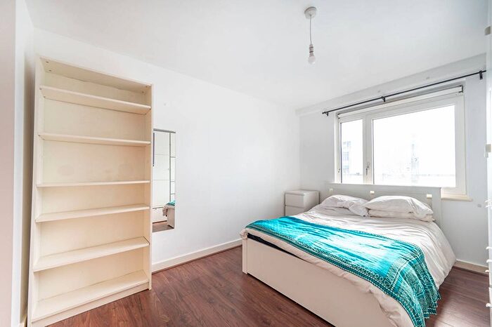 2 Bedroom Flat To Rent In Empire Way, Wembley, HA9