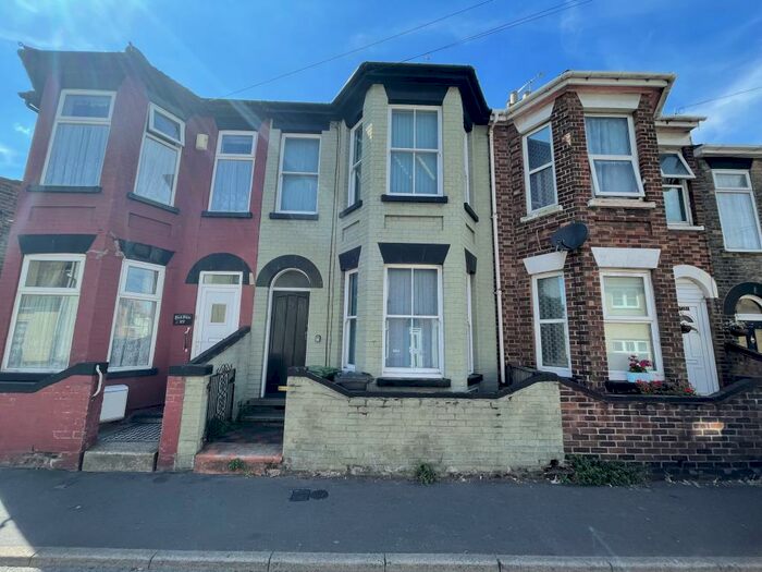 1 Bedroom Flat To Rent In Nelson Road Central, Great Yarmouth, NR30