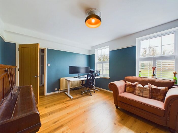 4 Bedroom Detached House For Sale In Montgomery Square, Driffield, East Riding Of Yorkshire, YO25