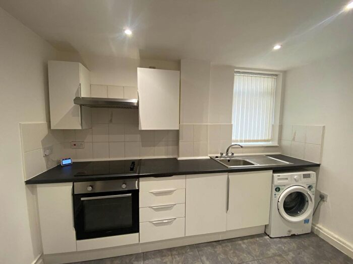 1 Bedroom Flat To Rent In Bagot Street, Liverpool, L15