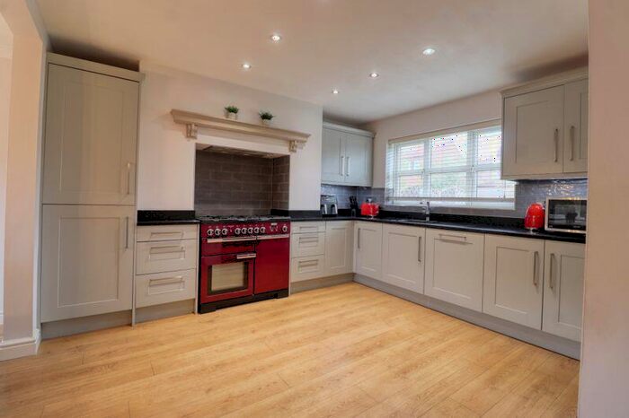 4 Bedroom Detached House For Sale In Nicholas Way, Corringham, DN21