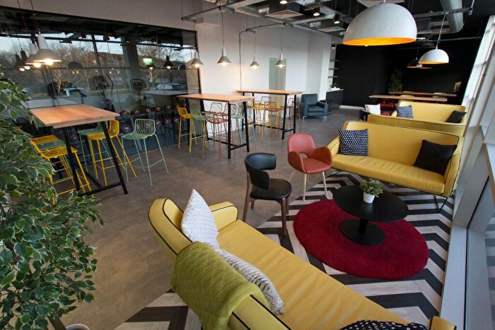 1 Bedroom Apartment To Rent In Medium -bed, Westpoint, Chester Road, M16