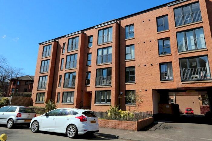 2 Bedroom Flat To Rent In Lochleven Road, Glasgow, G42