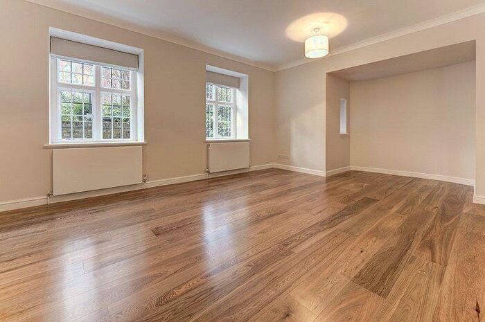2 Bedroom Flat To Rent In Melbury Road, Holland Park, London, W14