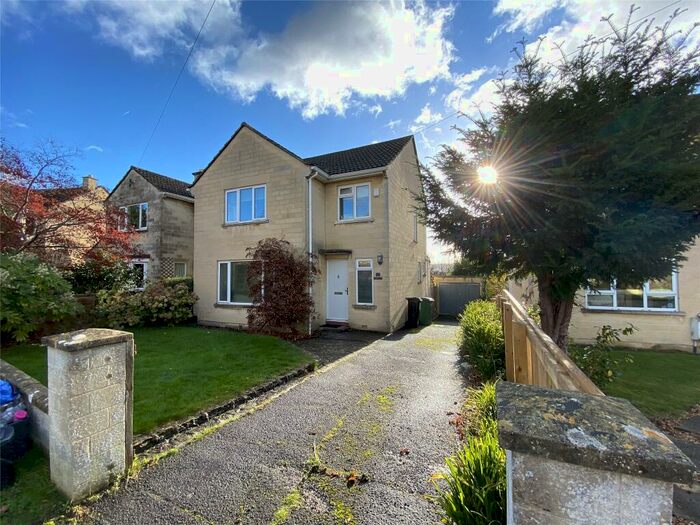 3 Bedroom Detached House To Rent In Purlewent Drive, Bath, Somerset, BA1