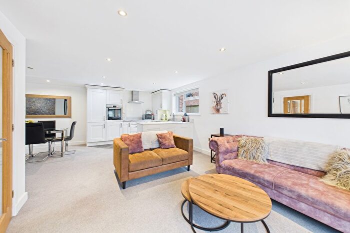 3 Bedroom Flat To Rent In Huntington Road, Huntington, York, YO32