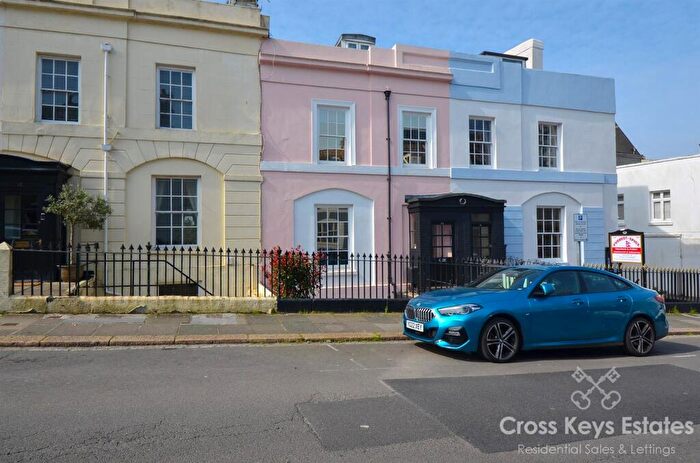 5 Bedroom Terraced House For Sale In Athenaeum Street, The Hoe, PL1