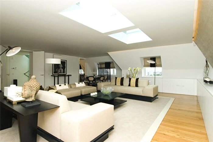 3 Bedroom Penthouse To Rent In Boydell Court, St John's Wood Park, NW8