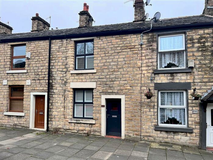 Houses for sale & to rent in OL5 0EJ, The Elms, Mossley Ashtonunderlyne
