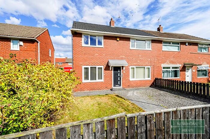 3 Bedroom Semi-Detached House For Sale In Hallgarth, Leam Lane Estate, Gateshead, NE10