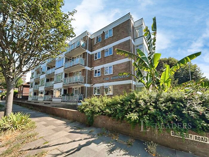 2 Bedroom Flat For Sale In Salisbury Road, Hove, East Sussex, BN3