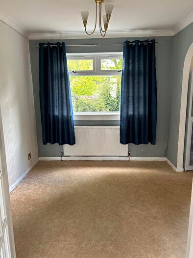2 Bedroom End Of Terrace House To Rent In Craigswood, Livingston, EH54