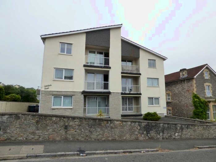2 Bedroom Flat To Rent In Manor Road, Weston-super-Mare, BS23
