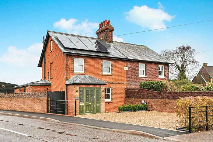 3 Bedroom Cottage For Sale In Station Road, Welham Green, North Mymms, Hatfield, AL9